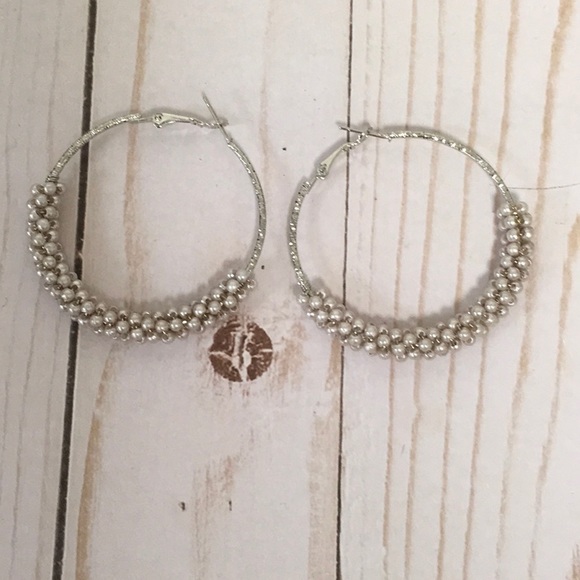 🥰New!  Silver Boho Earrings - Picture 2 of 2